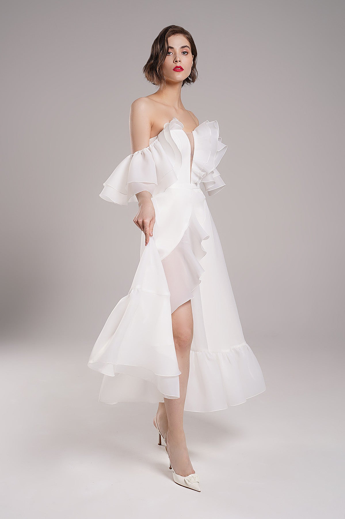 Sexy Wedding Dress With Ruffles Stefania Midi 16 US (48 EU) / Blue Sexy Wedding Dress With Ruffles Stefania Midi 16 US (48 EU) / Blue