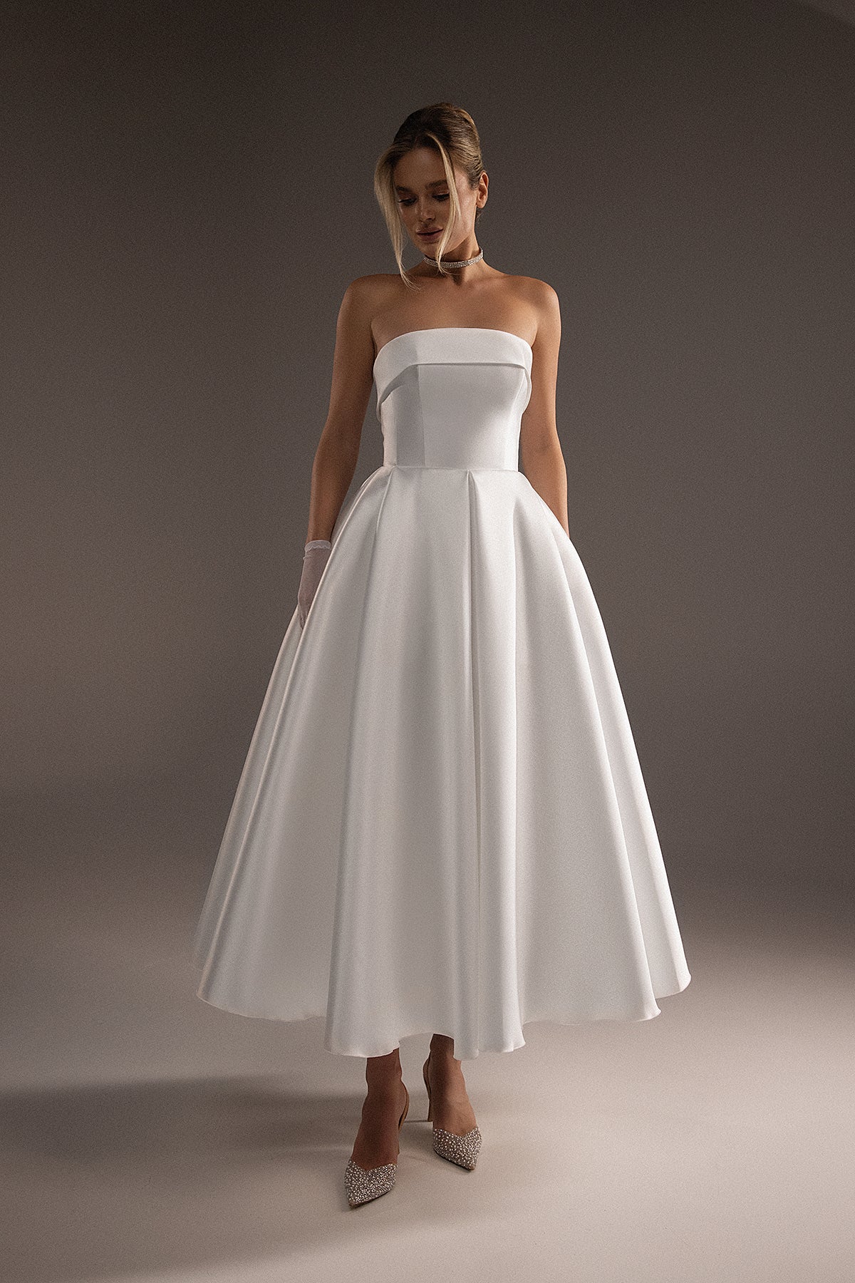 Strapless A-line Mikado Wedding Dress Sophie midi Strapless A-line Mikado Wedding Dress Sophie midi