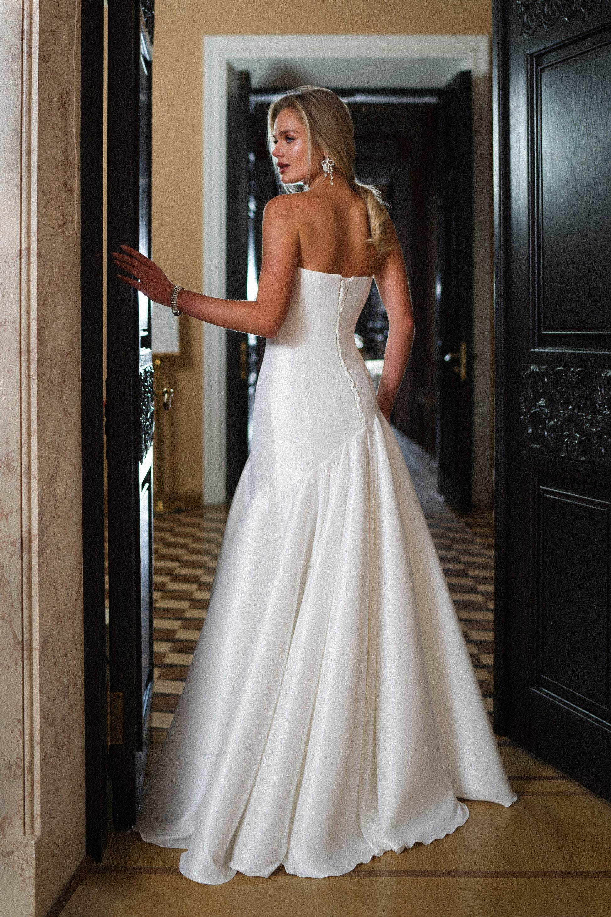 Strapless A-line Mikado Wedding Dress Holly Strapless A-line Mikado Wedding Dress Holly