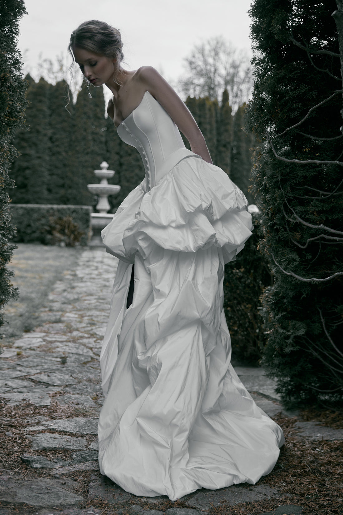 Convertible Wedding Dress Amira: Bridal Strapless Corset and Mini Skirt with Removable Train