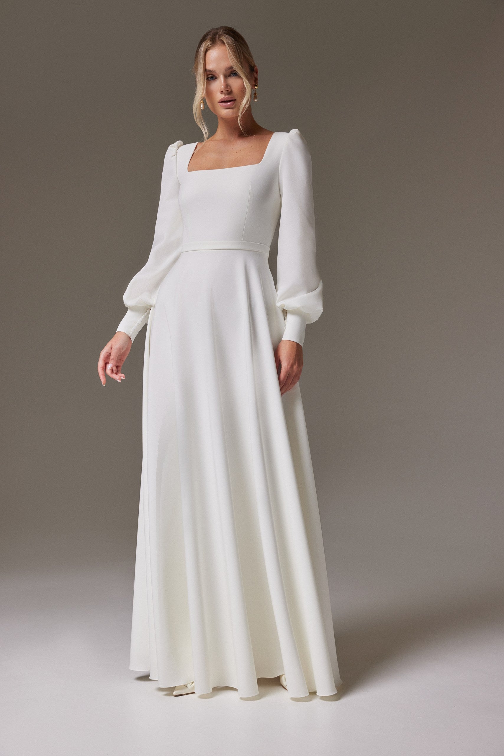Crepe Wedding Dress With Long Sleeves Camilla 14 US (46 EU) / Ivory