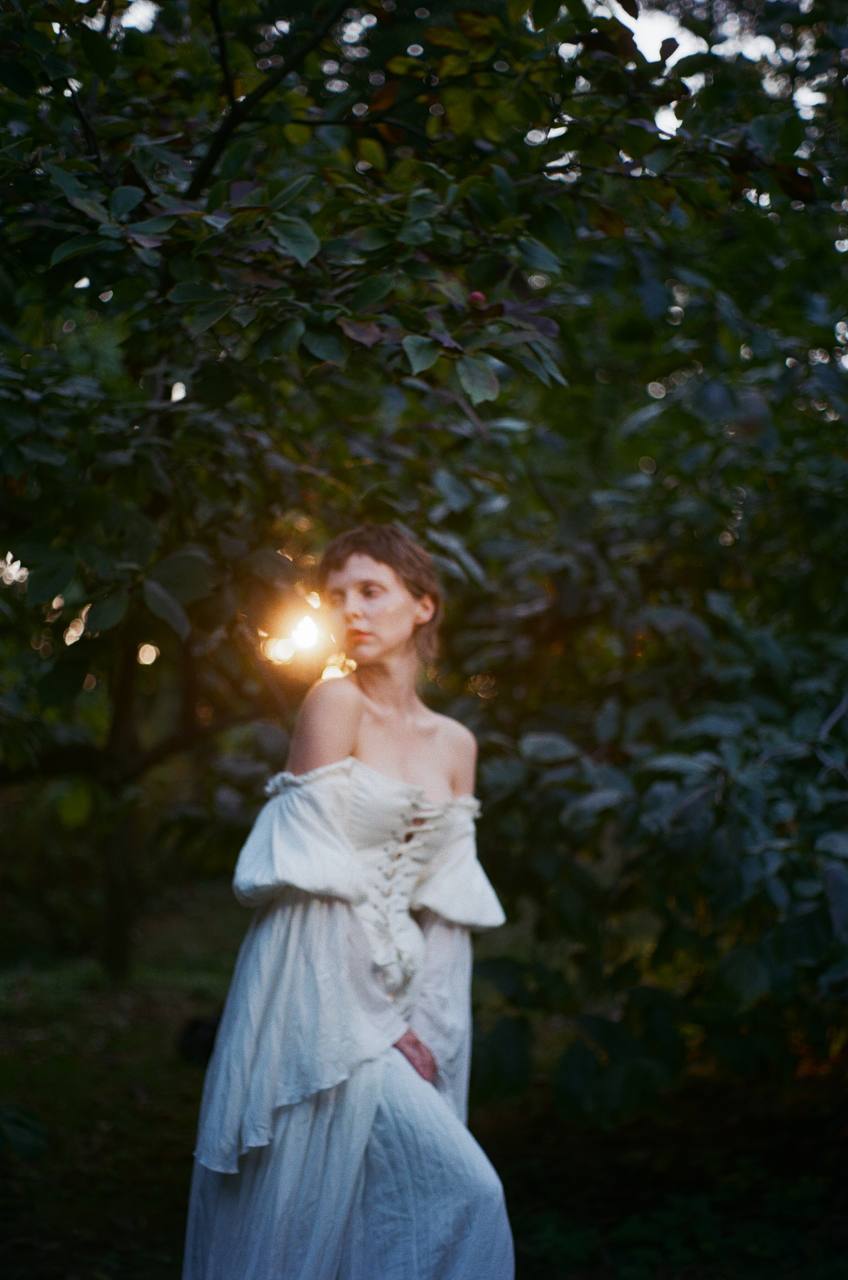 Medieval Cotton Corset Wedding Dress | Renaissance Bridal Gown with Long Lace-Up Bodice & Historical Puff Sleeves
